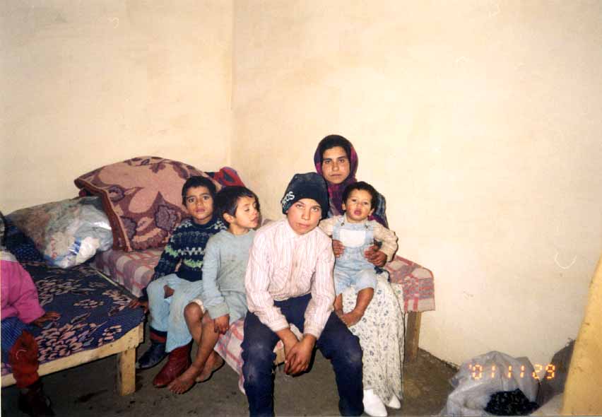 Familia foarte saraca